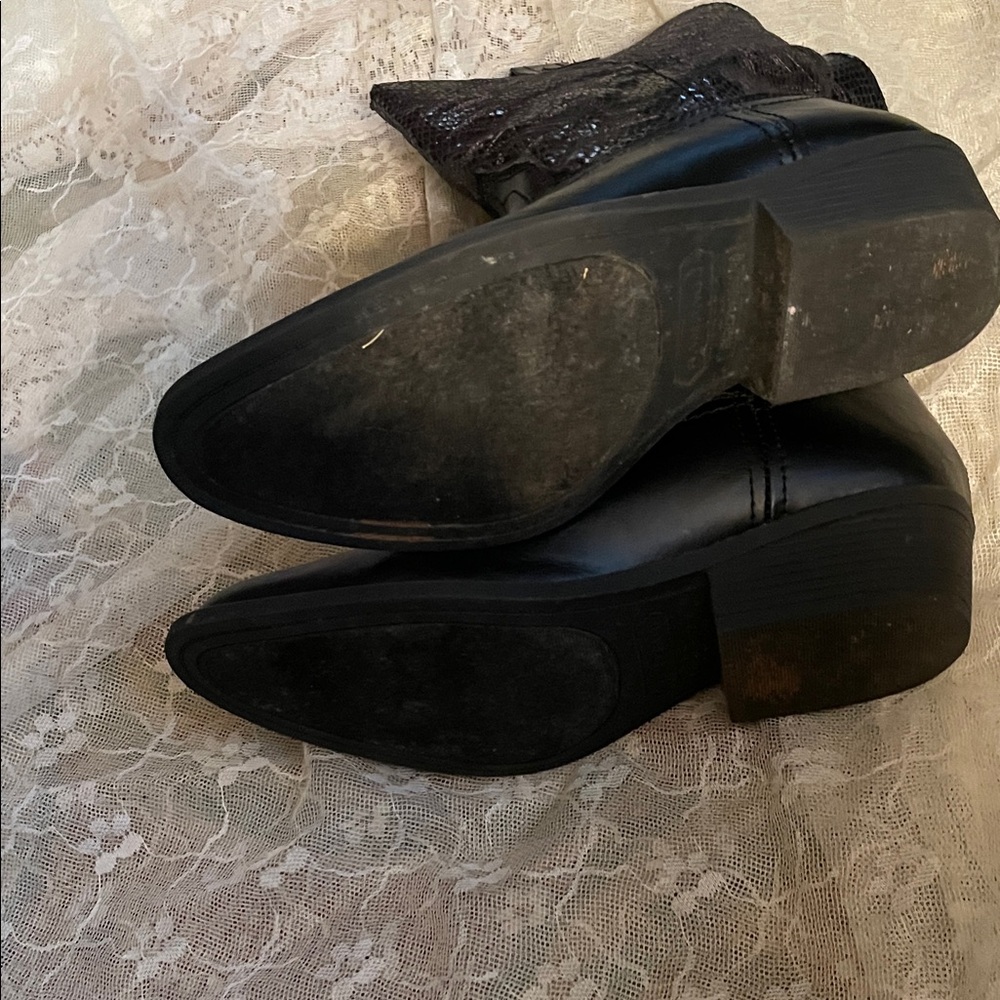Rampage Black Heeled Boots - Picture 5 of 8